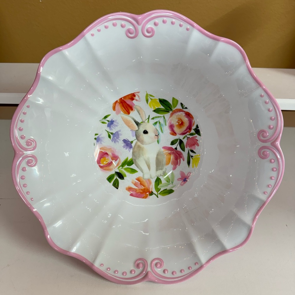 Nicole Miller Home Easter Bunny Rabbit & Floral Melamine Serving Bowl 12’